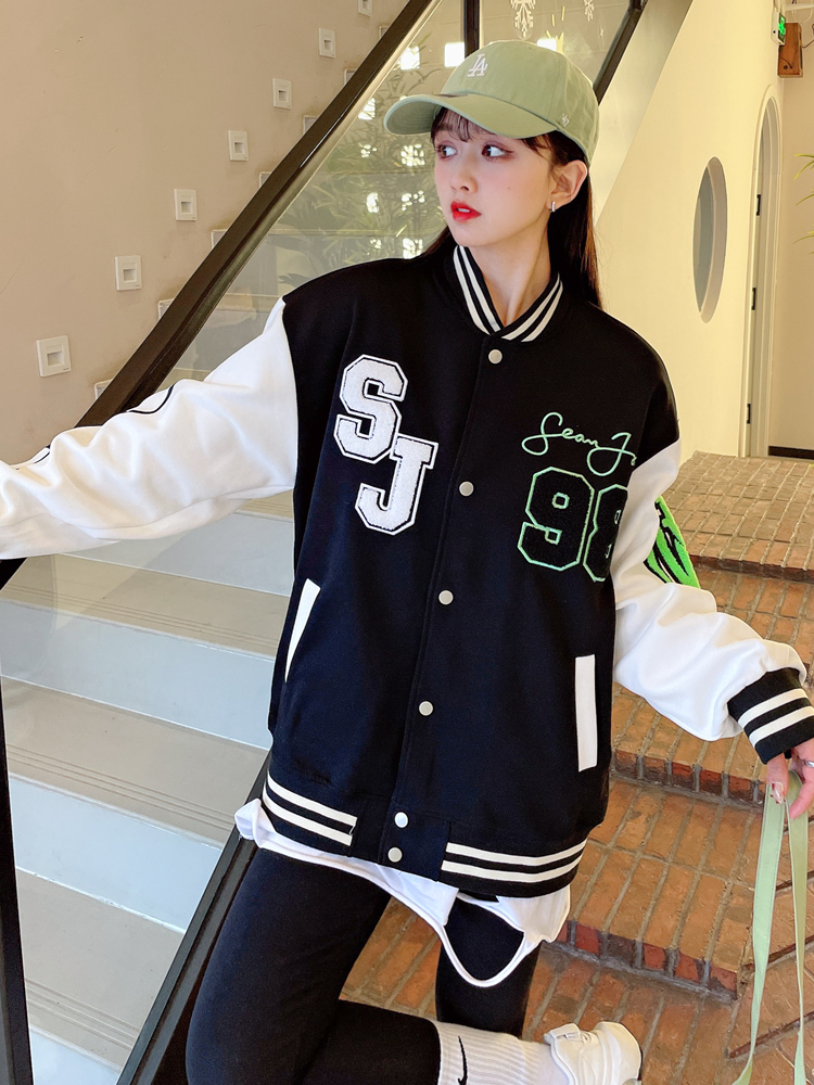 2025春季东大门学生风字母刺绣克莱因蓝夹克火了