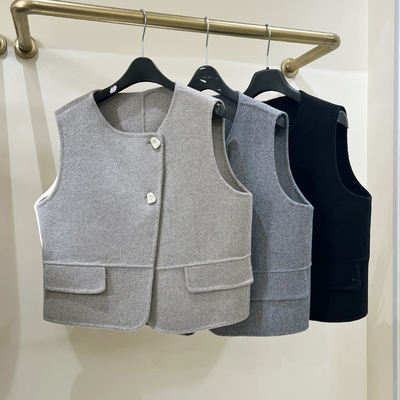 D.l. Dongyue round neck handmade wool vest 2026 Autumn/Winter new versatile vest top short jacket for women