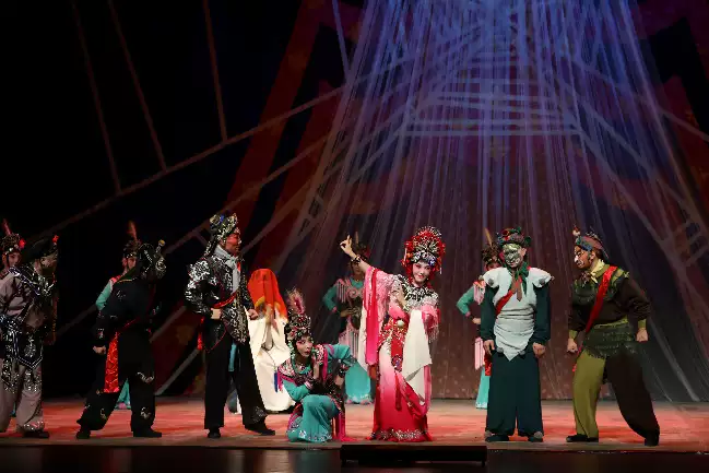 海上京韵·聚焦京典 2026年上海京剧院北京展演 神话京剧《盘丝洞》(图8)