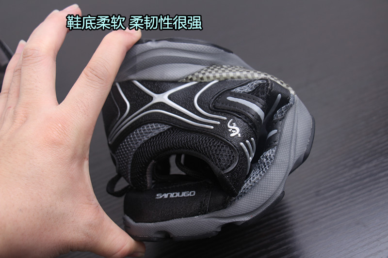 Bẫy mã giải phóng mặt bằng bắp cải giá mùa hè giày sông ngoài trời - Khởi động ngoài trời giày bao ho lao dong