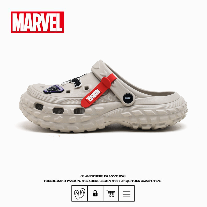 Marvel Co-Branded Clogs for Men, Outdoor Non-Slip and Wear-Resistant Closed-Toe Sandals, Summer Eva Breathable Beach Slippers for Men