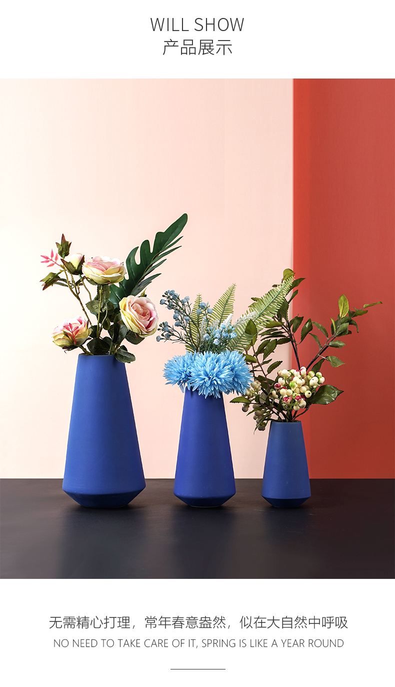 Nordic light key-2 luxury flower arranging blue vase dried flowers sitting room adornment table modern style of TV ark, ceramic furnishing articles