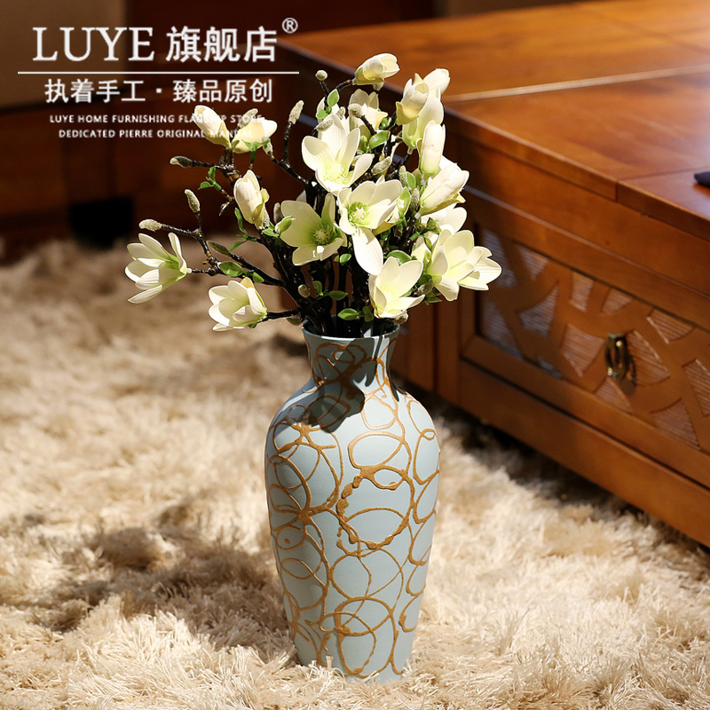 luye�廨�մɻ�ƿA045