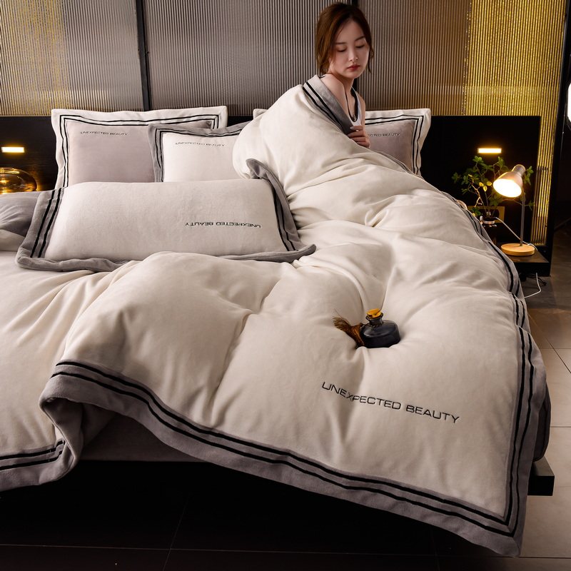 New Milk Velvet Four-Piece Set, Winter Flannel Bed Sheet, Winter Coral Velvet Duvet Cover, High-End Bedding 4
