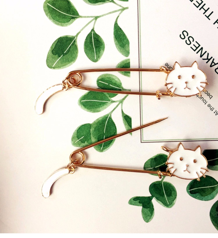 Nhật Bản hợp kim mèo trâm dễ thương đu đuôi kitten pin trâm thả dầu trâm trang sức - Trâm cài huy hiệu cài áo sang chảnh