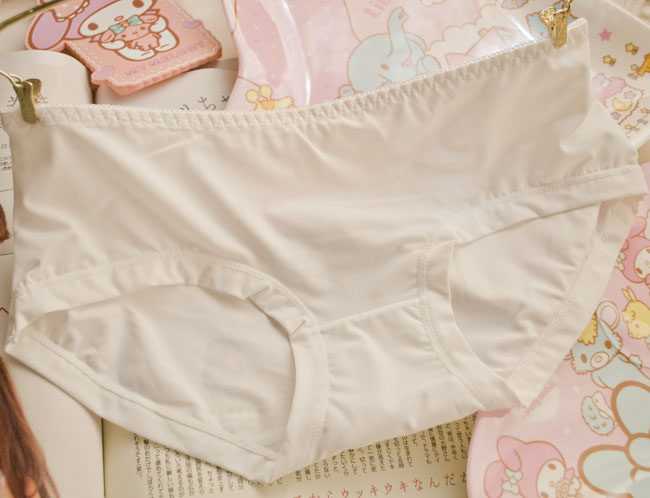 Slip jeunesse en soie Ice - Ref 669174 Image 48