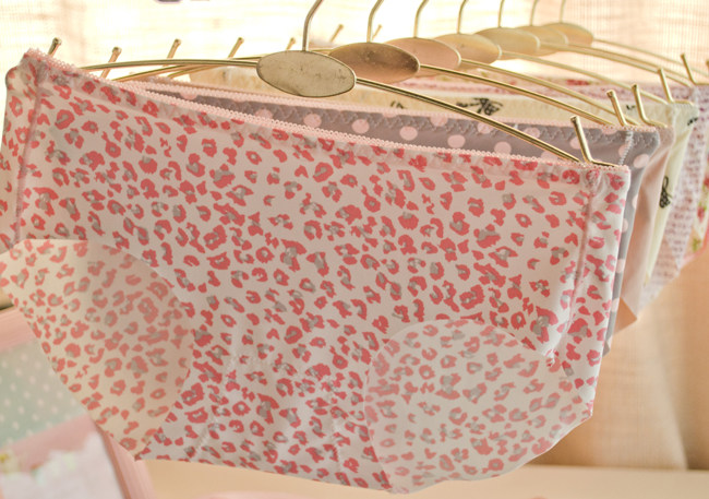 Slip jeunesse en soie Ice - Ref 669174 Image 11