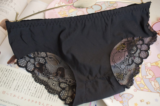 Slip jeunesse en soie Ice - Ref 669134 Image 41