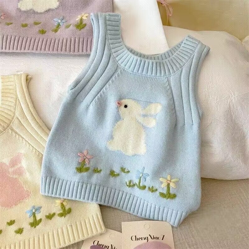 Girls' Sweet Embroidered Floral Camisole Knitted Vest 2026 New Stylish Children's Cartoon Bunny Vest Trendy