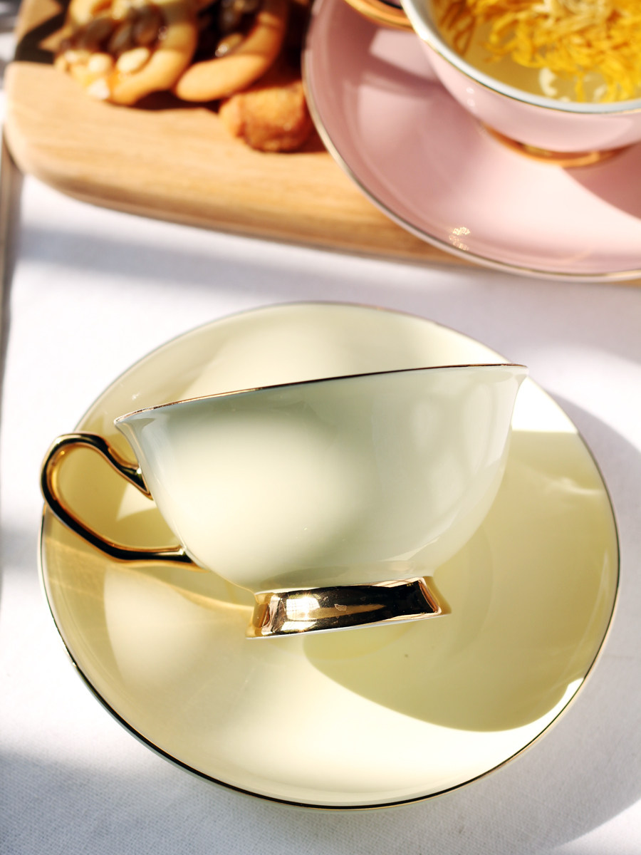 Light luxury coffee cup set European small luxury afternoon tea cup dish spoon three-piece set English ceramic household black tea cup