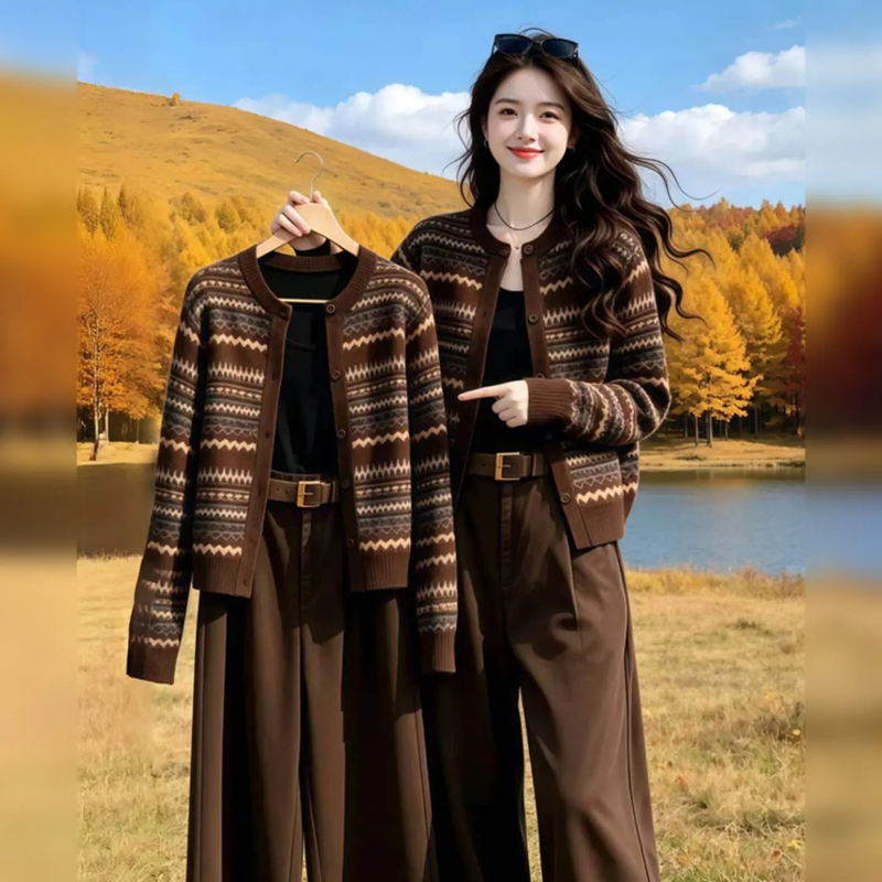 Coffee-Colored Soft and Comfortable Casual Knit Striped Sweater, Autumn 2026 New Style, Long-Sleeve Single-Breasted Cardigan for Petite Sizes