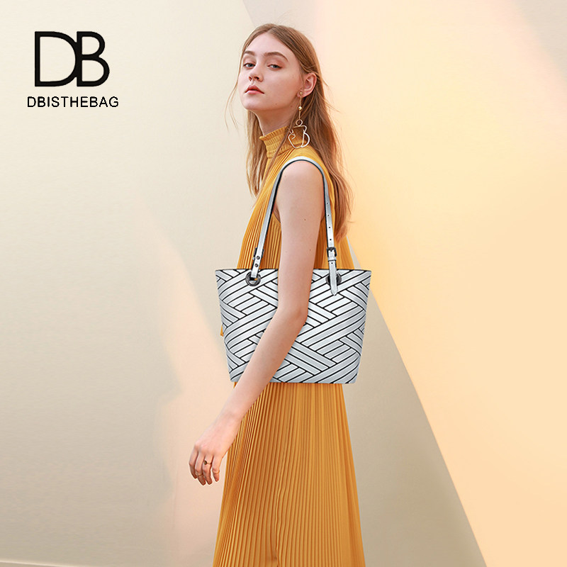 Euro Db shoulder bag female fashion new stripe large capacity commuter bag temperament Europe and America popular Hand bag