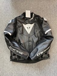 High -end AlpineStarsa Star Rider Sergeant Men's Motorcycle Spring and Summer Four Seasons Falling Waterproof Windsight and Wind -resistant Racing Leather Clothing