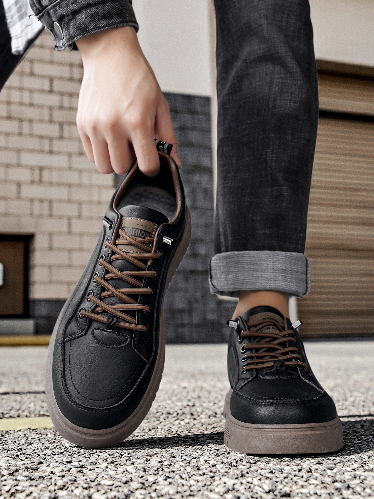 Men's Shoes 2026 New Winter Casual Men's Slip-On Black Sneakers Versatile Waterproof Non-Slip Work Sports Shoes