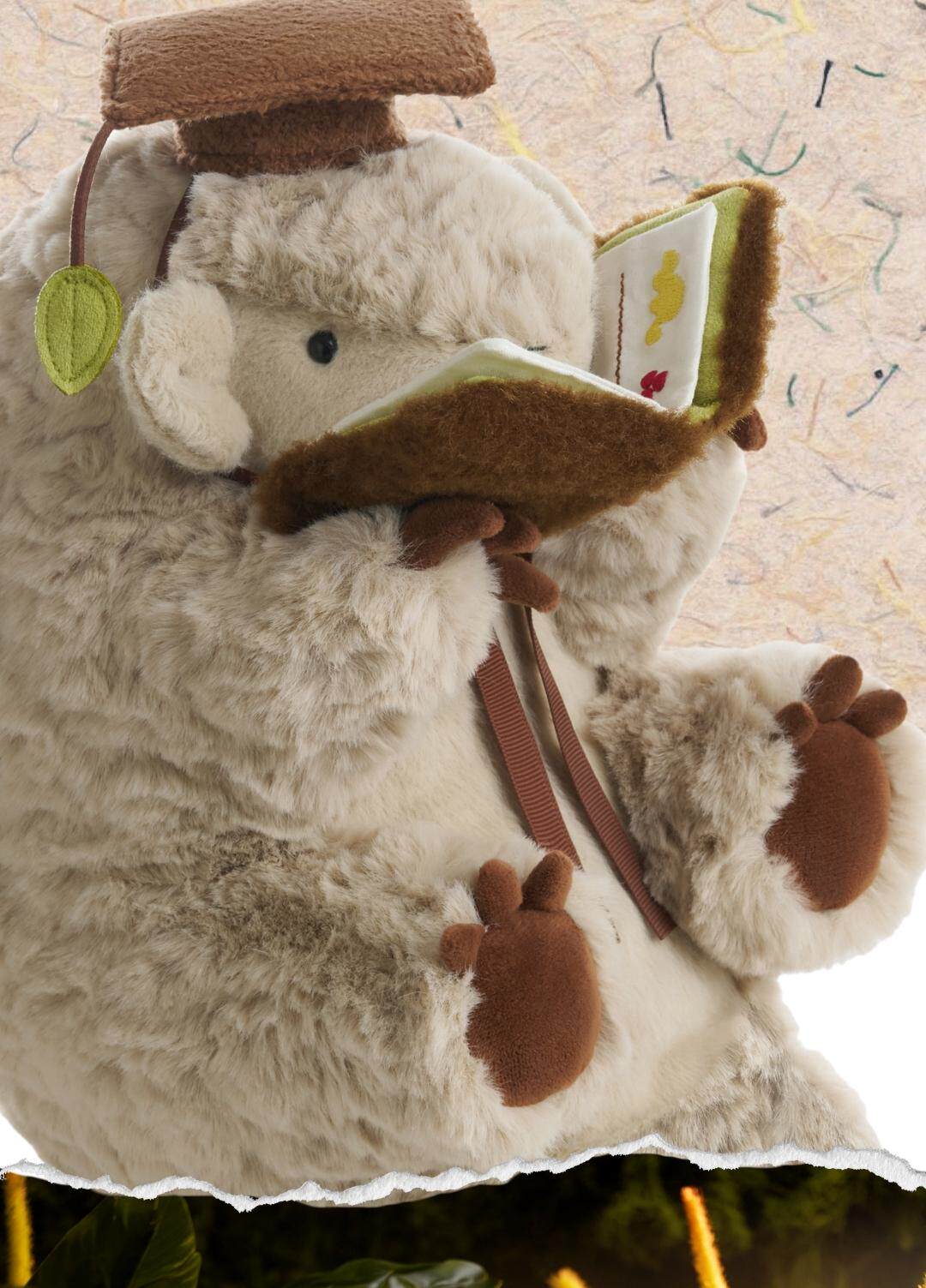 LUDO Dr. Curly Pangolin Plush Toy detail image