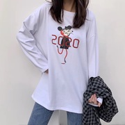 2020 mùa xuân Hàn Quốc phiên bản màu đỏ in cartoon lỏng ròng Mickey Mouse dài tay màu trắng tinh khiết hitbottom T-shirt của phụ nữ