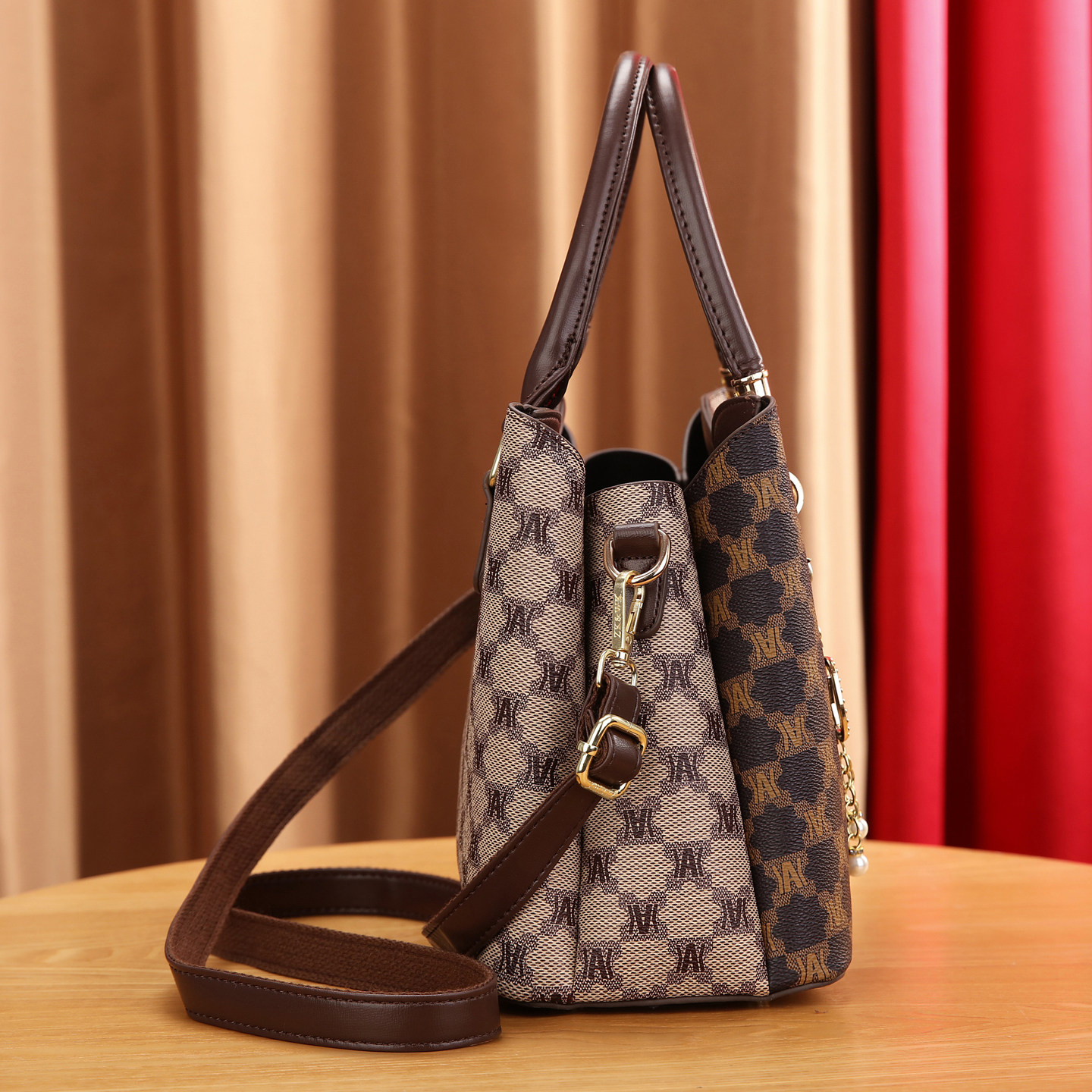 Large-Capacity Handbag, Small Handbag for Women, 2025 New Autumn and Winter Mother's Style, High-End Crossbody Shoulder Bag
