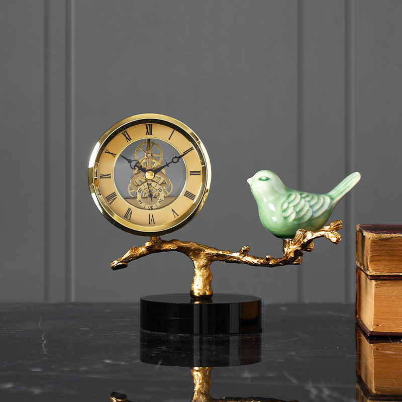 American fashion seat clock living room home mute creative desktop swing piece seat clock bedroom retro light extravagant desktop watch