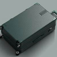 Загущенная царапина-молния-моче зеленый