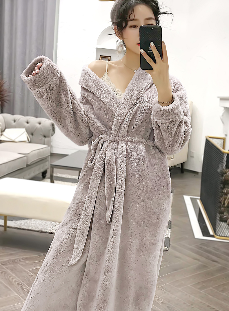 Áo ngủ nữ mùa đông dày lông cừu san hô dày Phụ nữ có thể mặc áo choàng dài tay Áo choàng tắm dài ấm áp của Hàn Quốc váy ngủ nữ