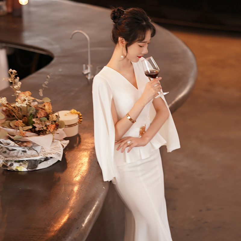 White Dress for Women 2026 New Style High-End Luxury Niche Dignified and Elegant Host French Style Annual Meeting White Dress for Women 2026 New Style High-End Luxury Niche Dignified and Elegant Host French Style Annual Meeting