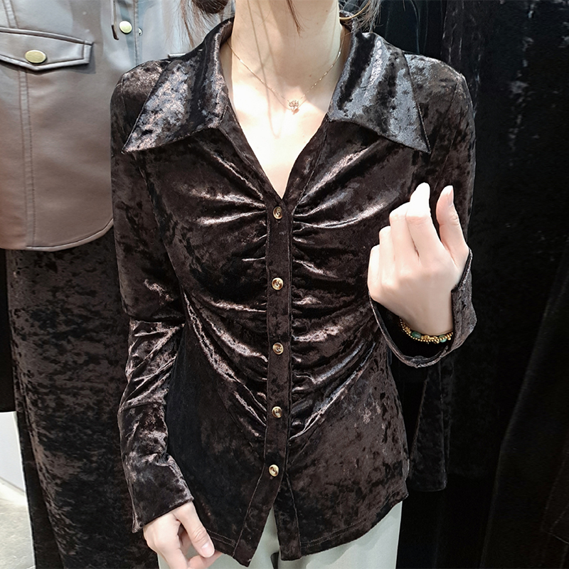 European Style Coffee-Colored Single-Breasted Ice Velvet Pleated Shirt for Women, 2026 Spring New Style, Waist-Cinching, Elegant Blouse, Trendy