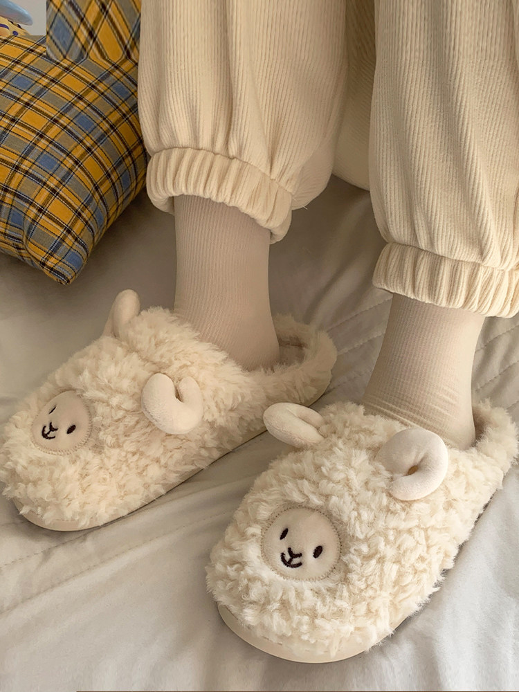 Japanese GP cotton slippers female cute girl heart winter home non-slip soft bottom plush couple cartoon male winter