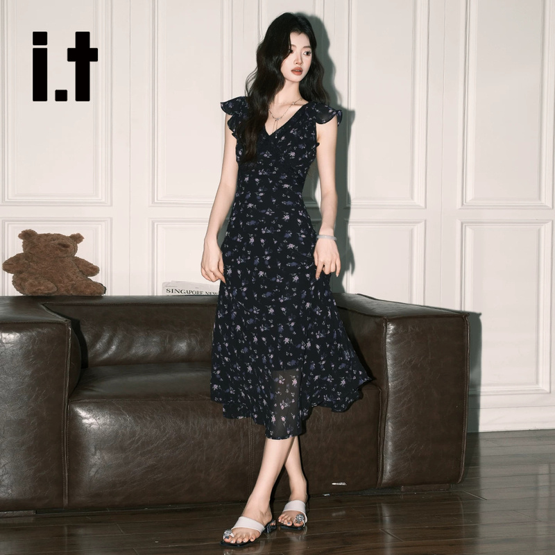It:Chocoolate Retro Black V-Neck Waist-Cinching Floral Tea Break Long Dress for Women with Lace Splicing and Stunning Design