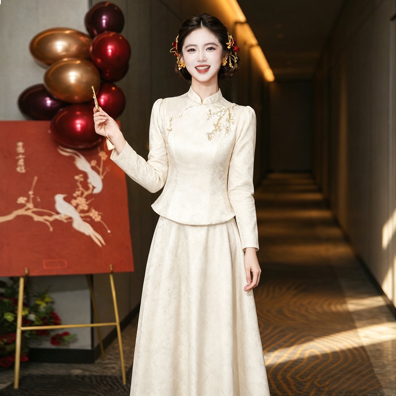 Long-Sleeved Champagne-Colored New Chinese-Style Engagement Dress, Women's Toast Dress, Bride's Homecoming Dress, Two-Piece Set, Chinese Style, Autumn Long-Sleeved Champagne-Colored New Chinese-Style Engagement Dress, Women's Toast Dress, Bride's Homecoming Dress, Two-Piece Set, Chinese Style, Autumn