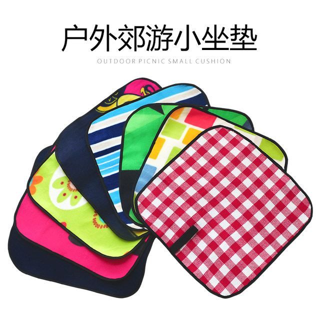 Picnic mat ins style outdoor outing waterproof small cushion moisture-proof cloth lawn cushion beach Yoga cushion