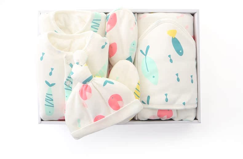 Quần áo trẻ em cotton mùa thu và áo khoác mùa đông phù hợp với trẻ sơ sinh mùa đông ấm áp hộp quà bé trăng tròn trăm ngày hộp quà tặng set đồ sơ sinh cho bé trai