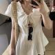 ເສື້ອຍືດຄໍ v-neck ທີ່ມີເນື້ອໜັງຂະໜາດໃຫຍ່ທີ່ປົກຄຸມແບບຝຣັ່ງທີ່ບໍລິສຸດຂອງຄວາມຮັກ