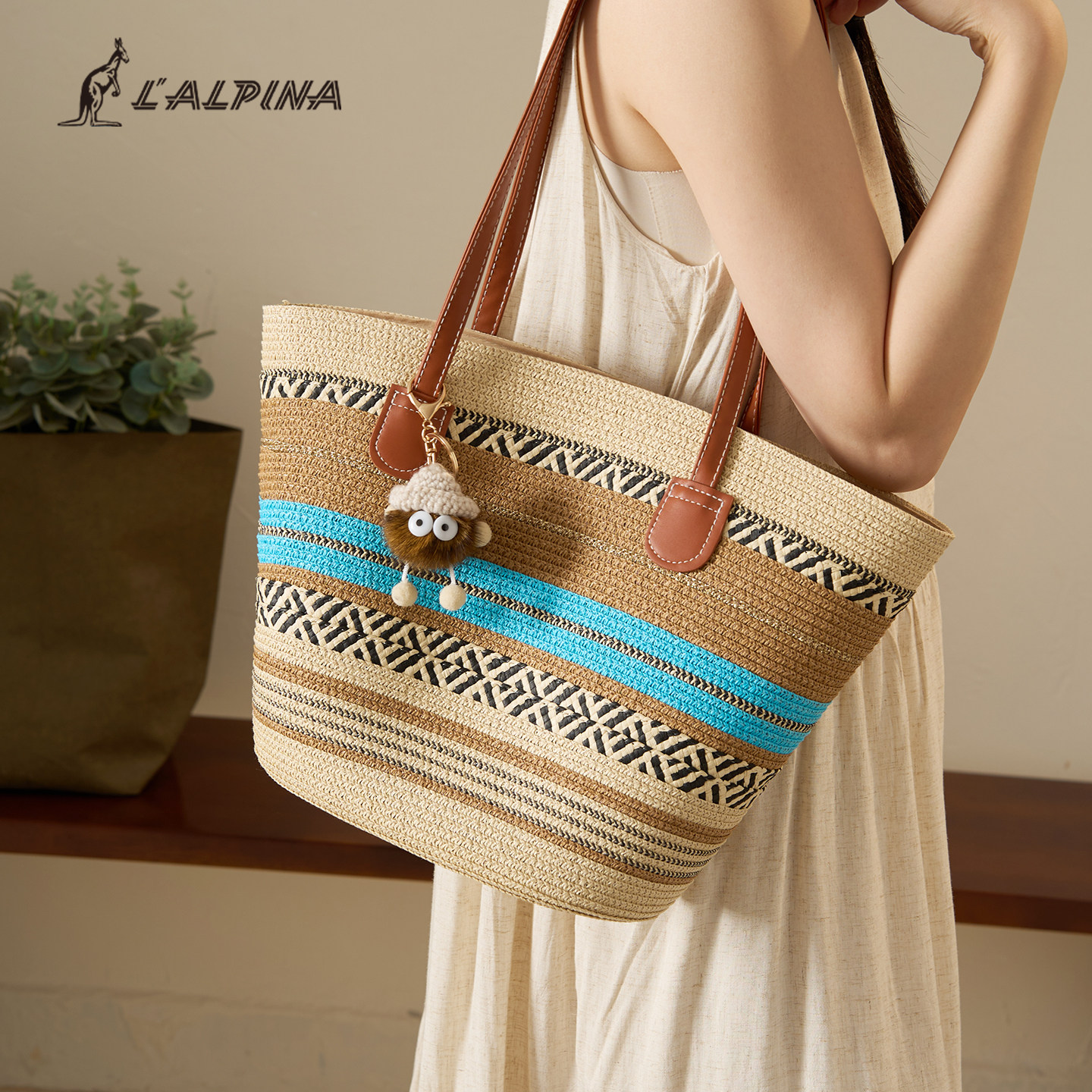 LALPINA 2026 New Bohemian Ethnic Beach Vacation Straw Bag Hand-Woven Wicker Bag for Women - Thumbnail 2