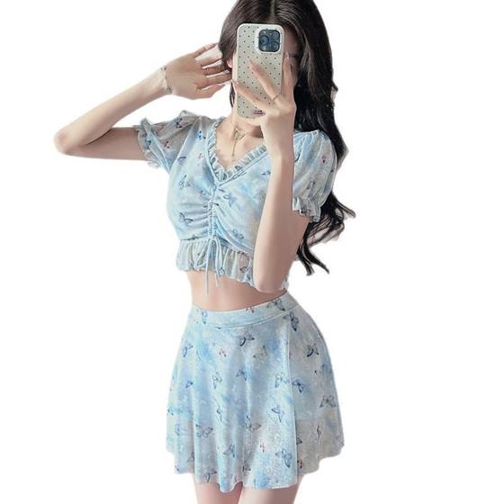 2025 스플릿 수영복 2 피스 세트 섹시한 허리에 노출 된 고급 온천 휴가 수영복 요정 해변 휴가 여성