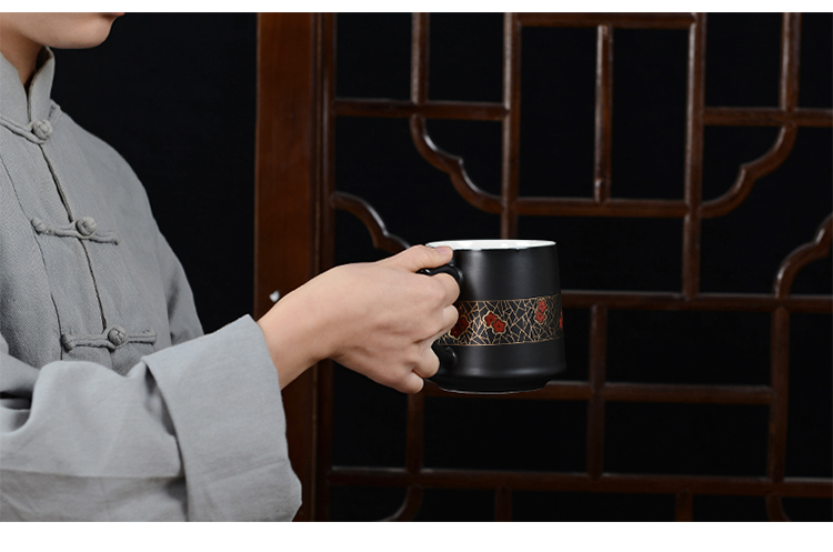 Large capacity filter with cover ceramic cups creative cup contracted office cup tea cup move customization