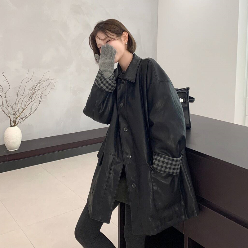 Down-Lined Leather Jacket, Women's Short Coat, 2025 Winter New Style, Warm, High-End Feel, Very Stylish Down-Lined Leather Jacket, Women's Short Coat, 2025 Winter New Style, Warm, High-End Feel, Very Stylish