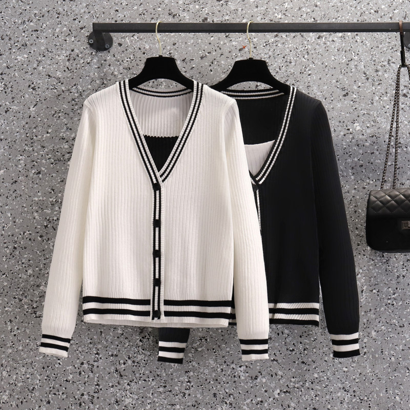 Leading moms V lead fake two breast-feeding clothes postpartum breastfeeding period blouses spring and summer clothes new large size stitch sweatshirt