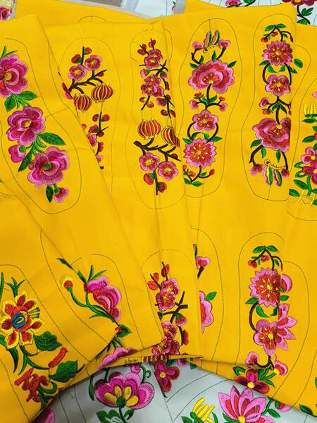 Computer Embroidered Insole Fabric, Machine Embroidered Insole Fabric, Embroidered Insole Fabric, Handmade Semi-Finished Embroidered Fabric