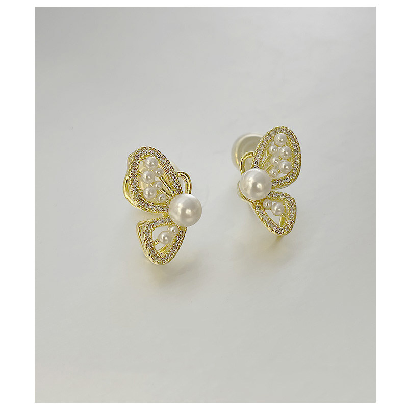 Network exploits Japan-ROK Mosquito Coil Pan Ear Clip Pearl Butterfly without earbuds Ear Nail Woman Can clip Ear Accessories Delicate 100 hitch 