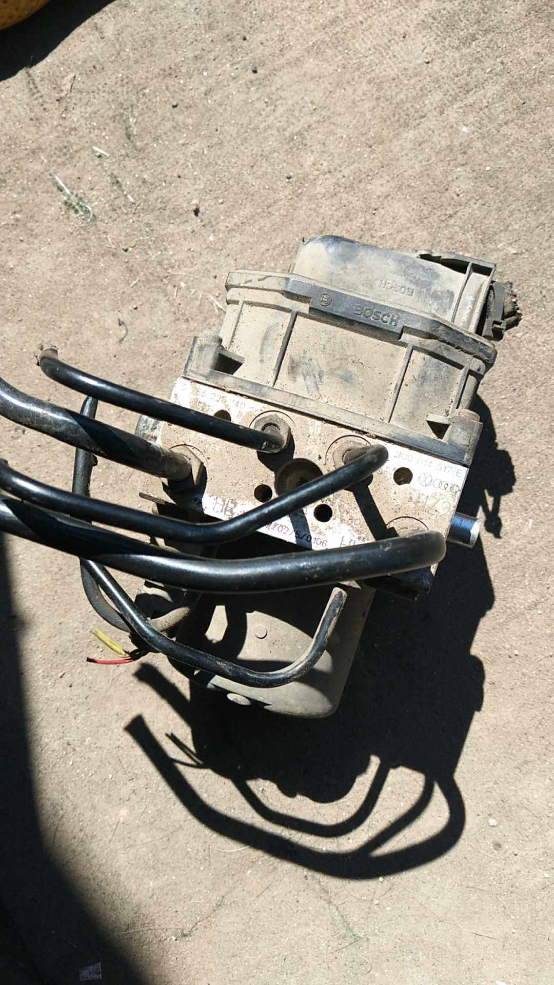 PassatV6 Engine 2 8 Displacement ABS Pump 3U0614517E