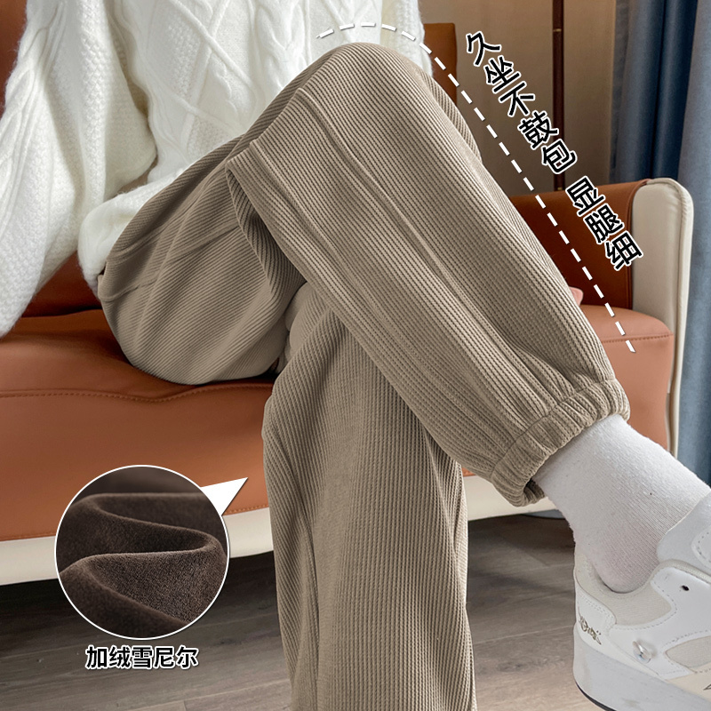 Chenille Sweatpants for Women, New Autumn and Winter Style, Fleece-Lined and Thickened, Suitable for Wearing Outside, Cotton Pants, Casual Corduroy Women's Pants Chenille Sweatpants for Women, New Autumn and Winter Style, Fleece-Lined and Thickened, Suitable for Wearing Outside, Cotton Pants, Casual Corduroy Women's Pants