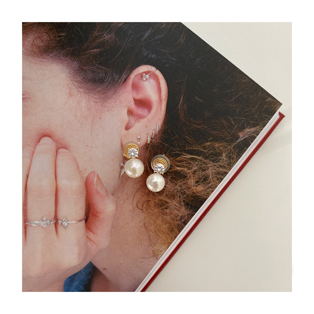 (W Dear)Classic and easy to match freshwater pearl ear clips without ear holes female French simple mosquito coil earrings