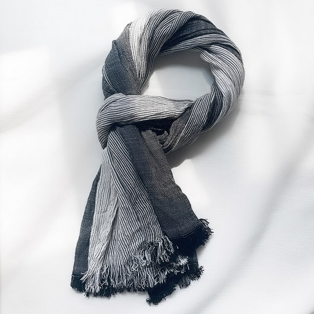Japanese autumn and winter all-match gradient scarves for men and women on sale