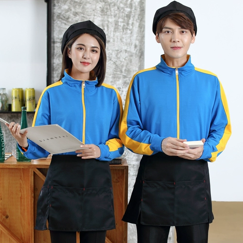 Отец -официант, работающий на официант Long -Ресторан Supermarket Supermarket Restaurant Restaurant Restaurant Fast