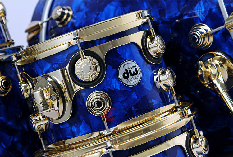 Барабанная установка 美产dw collector's 收藏家 5鼓架子鼓 blue moonstone镀金件套鼓