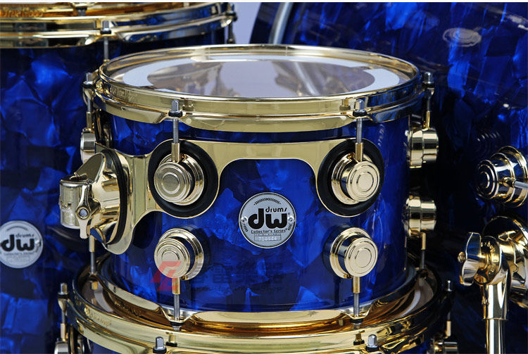 Барабанная установка 美产dw collector's 收藏家 5鼓架子鼓 blue moonstone镀金件套鼓