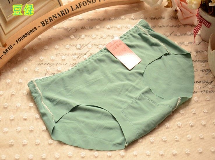 Slip jeunesse sexy en soie Ice - Ref 653671 Image 11