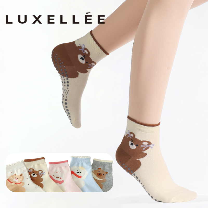 【Luxellee】 |   Pilates Low-Cut Warm Cartoon Yoga Non-Slip Socks