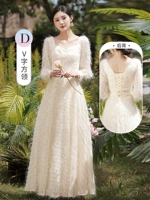 Длинный, цвета шампанского