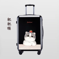 Черная жирная кошка